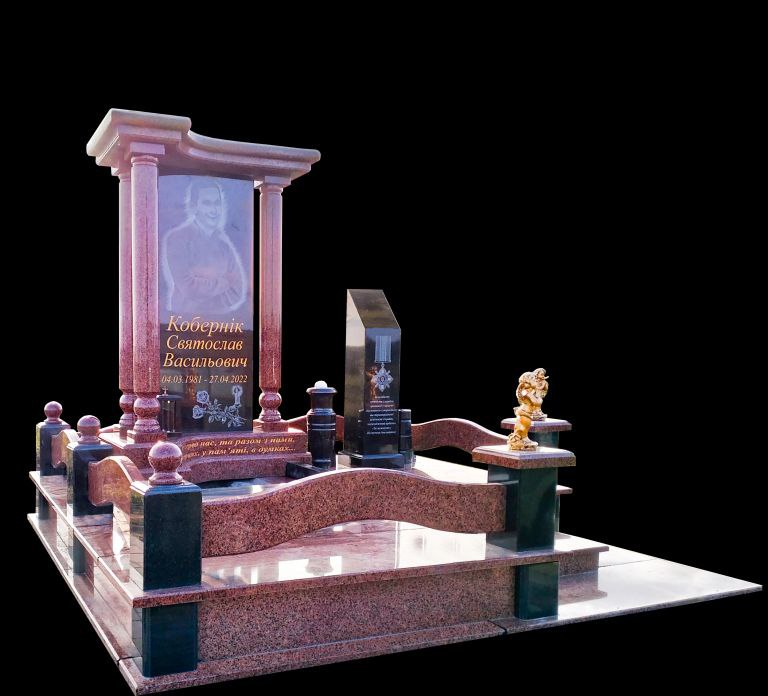 Пам’ятник військовому №37